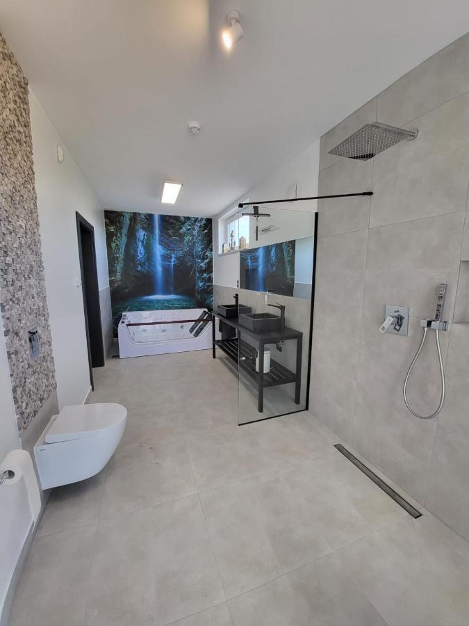 Robson Beach I Sauna, Jacuzzi Międzywodzie Εξωτερικό φωτογραφία