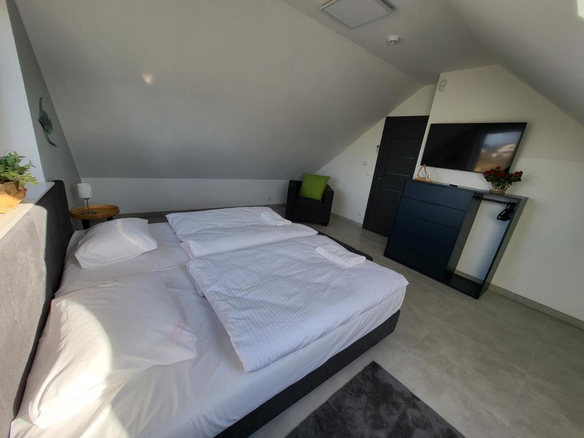 Robson Beach I Sauna, Jacuzzi Międzywodzie Εξωτερικό φωτογραφία