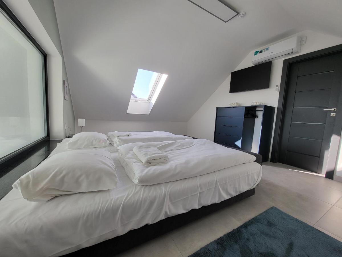 Robson Beach I Sauna, Jacuzzi Międzywodzie Εξωτερικό φωτογραφία